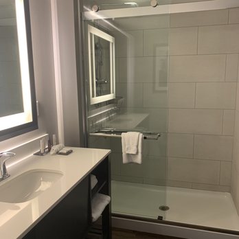 Omaha Marriott Downtown at the Capitol District - Hotels Near Me - Omaha, Nebraska