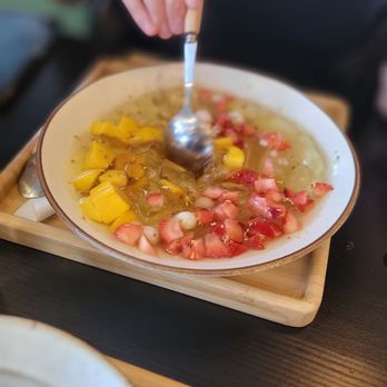 Miss Lin Cafe - Life is but a dream - Cafes Near Me - Markham, Ontario