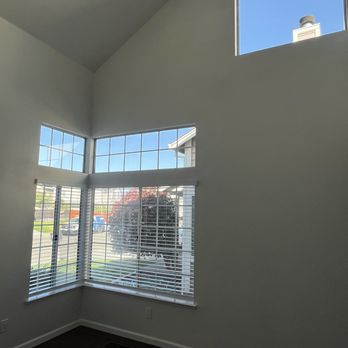 Acme Glass - The (3) Upper Living Room Windows - Windows Installation Near Me - Fairfield, California Acme Glass - The (3) Upper Living Room Windows - Windows Installation Near Me - Fairfield, California