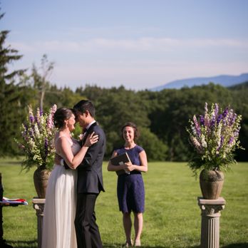 Floral Concepts By Tom - Ceremony flowers - Florists Near Me - Agawam, Massachusetts Floral Concepts By Tom - Ceremony flowers - Florists Near Me - Agawam, Massachusetts