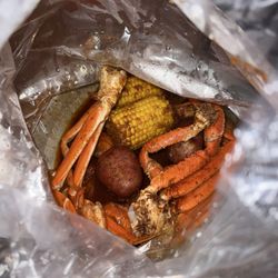 Crafty Crab - Snow Crab Legs
