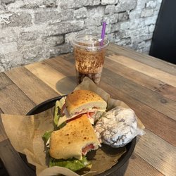 Jitters Cafe - BLT Sandwich