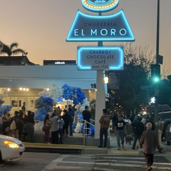 El Moro - Blue light on!!! - Desserts Near Me - Los Angeles, California El Moro - Blue light on!!! - Desserts Near Me - Los Angeles, California