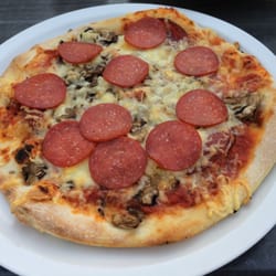Pizza Pie - Pizza Toscana