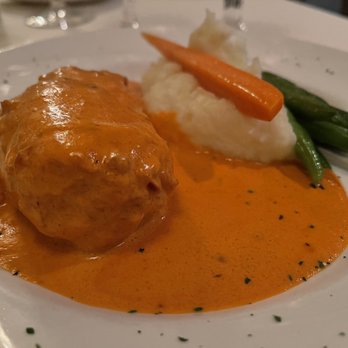 Savini Restaurant - Chicken Savini - Italian Near Me - Allendale, New Jersey Savini Restaurant - Chicken Savini - Italian Near Me - Allendale, New Jersey
