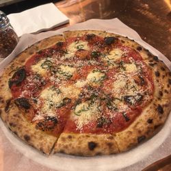 Timberline Brewing - Margarita Pizza