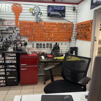 Norwalk Locksmith Keys - Keys & Locksmiths Near Me - Norwalk, California Norwalk Locksmith Keys - Keys & Locksmiths Near Me - Norwalk, California
