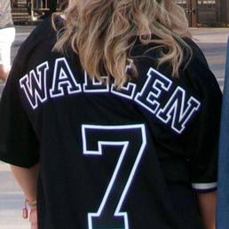 Thank YEW for the custom Morgan Wallen jersey Thank YEW for the custom Morgan Wallen jersey