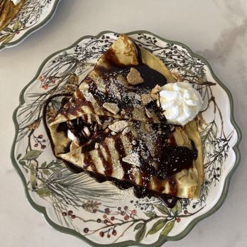 Allena Le Petit Sucre - Smore's Crepe - Acai Bowls Near Me - Prescott, Arizona
