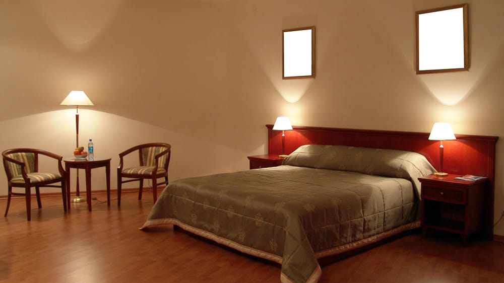 DIXON FURNITURE Updated September 2024 301 E Laurel Ave, Lufkin