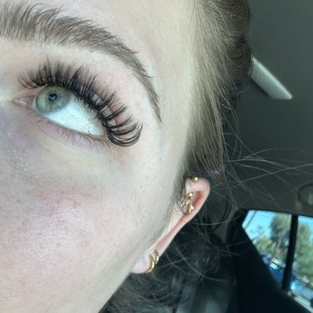 Queen Ann Beauty  - Eyelash Service Near Me - Fullerton, California