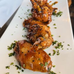 D'vine Wine Bar - Asian wings