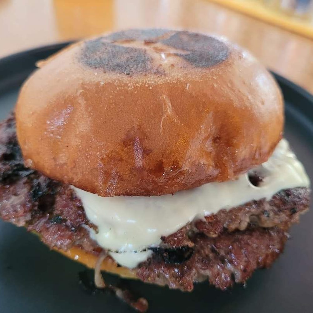 Petite Leon - Double cheeseburger - Mexican Near Me - Minneapolis, Minnesota