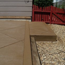The Concrete Company - Colored patio with custom details