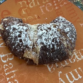Maui Bread - Chocolate pretzel croissant - Bakeries Near Me - Kihei, Hawaii Maui Bread - Chocolate pretzel croissant - Bakeries Near Me - Kihei, Hawaii