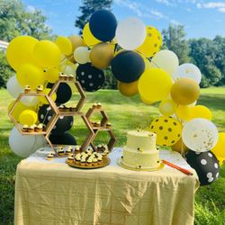 Bella Vita Farm - Celebratory decorations