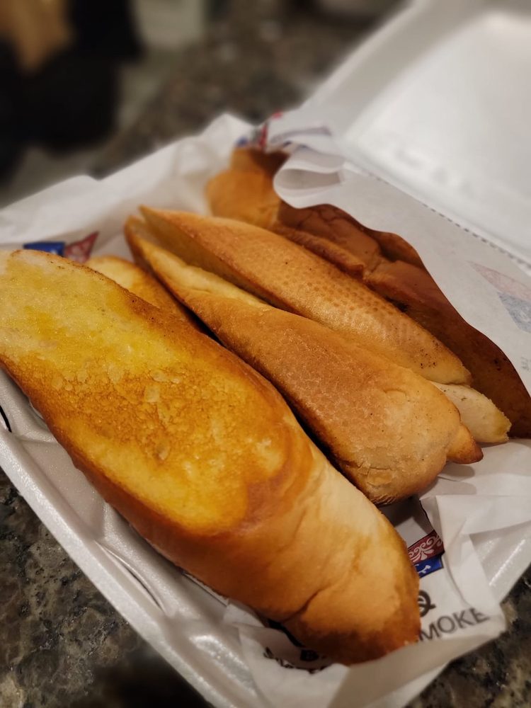 BANDANA’S BARB Q FLORISSANT Updated June 2024 25 Photos & 45