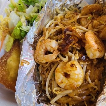 Three Spice Thai Kitchen - Pad thai - Thai Near Me - Gardena, California Three Spice Thai Kitchen - Pad thai - Thai Near Me - Gardena, California