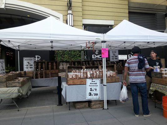 Santana Row Farmers' Market (Open May - September) by null