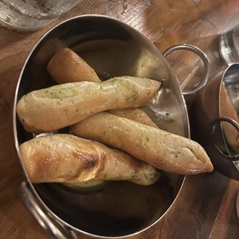 Savona's Trattoria - Amazing bread! - Italian Near Me - Red Hook, New York