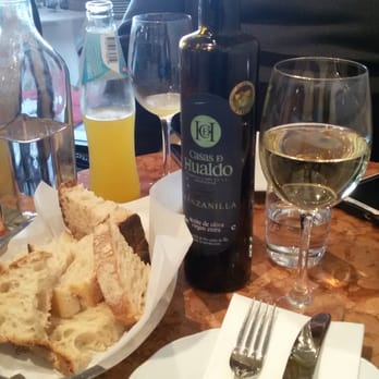 Bistro Linné - Some bread to start with proper olive oil. - Bistros Near Me - Stockholm, Alberta