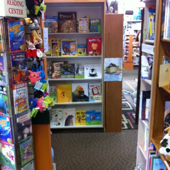 A Book For All Seasons - Bookstores Near Me - Leavenworth, Washington