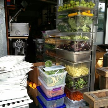 The Farmer's Apprentice - Fresh ingredients outside the kitchen - French Near Me - Vancouver, British Columbia