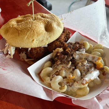 Tumble 22 - The O.G. Chicken sandwich and dirty Mac and cheese - Chicken Shop Near Me - Cedar Park, Texas