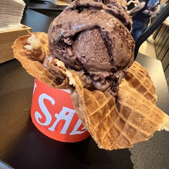 Salt & Straw - Ice Cream & Frozen Yogurt Near Me - Pasadena, California Salt & Straw - Ice Cream & Frozen Yogurt Near Me - Pasadena, California