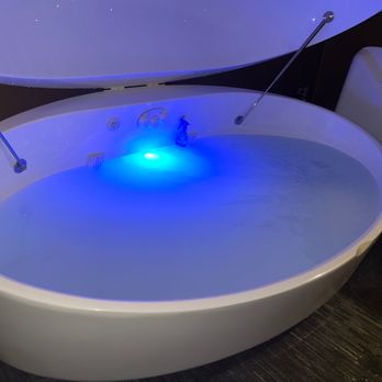 Float Seattle - Greenwood - Bring a good shampoo and conditioner - Float Spa Near Me - Seattle, Washington Float Seattle - Greenwood - Bring a good shampoo and conditioner - Float Spa Near Me - Seattle, Washington