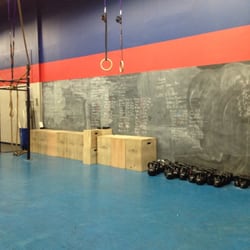 Crossfit Valley Forge - Weekly record board