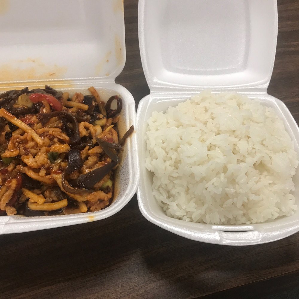 Red Chilli - Lots of white steamed rice - Chinese Near Me - Redlands, California Red Chilli - Lots of white steamed rice - Chinese Near Me - Redlands, California