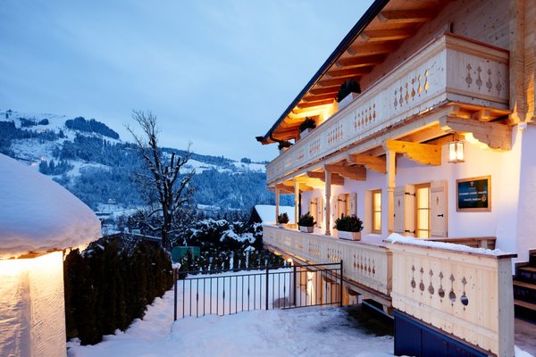 Tennerhof Luxury Chalets by null