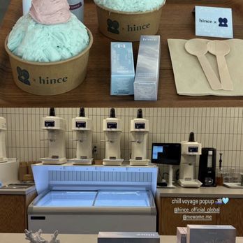 mewame - The instagram post looks amazing  that made me take a screenshot of it and post it on yelp - Shaved Ice Near Me - West Hollywood, California