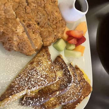Sweet Maple - French Toast and chicken steak - American Near Me - San Francisco, California Sweet Maple - French Toast and chicken steak - American Near Me - San Francisco, California