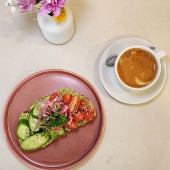 Flora Cafe - Avocado Toast & Cortado - Cafes Near Me - Bonita, California