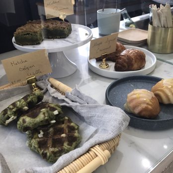 Momonoki - Pastry window from the cafe - Cafes Near Me - Atlanta, Georgia