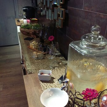 Ithaca of South Beach Hotel - Cold water, red an white wine and some cheese and olives. I love it - Hotels Near Me - Miami Beach, Florida Ithaca of South Beach Hotel - Cold water, red an white wine and some cheese and olives. I love it - Hotels Near Me - Miami Beach, Florida