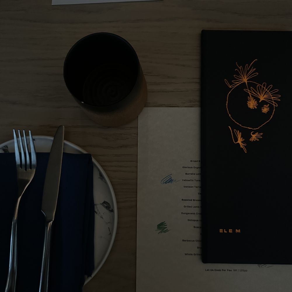 Elem Vancouver - Table setting - Canadian (New) Near Me - Vancouver, British Columbia
