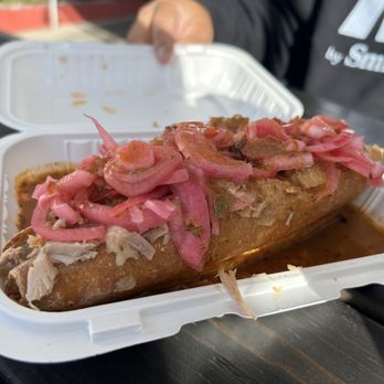 Carnitas El Chino - Torta ahogada - Food Trucks Near Me - Chula Vista, California Carnitas El Chino - Torta ahogada - Food Trucks Near Me - Chula Vista, California