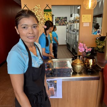 Aroi Thai Cuisine - Thai Near Me - Yuma, Arizona