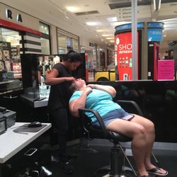 Brow Art 23 - Friend getting her brows threaded