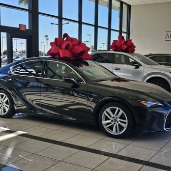 Arrowhead Lexus - Car Dealers Near Me - Peoria, Arizona