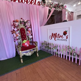 Mitri's Delights - Cute chair! - Desserts Near Me - San Diego, California Mitri's Delights - Cute chair! - Desserts Near Me - San Diego, California