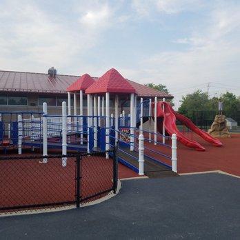 Twin Creeks Park - Kiddie, toddler play area. - Parks Near Me - Buffalo Grove, Illinois Twin Creeks Park - Kiddie, toddler play area. - Parks Near Me - Buffalo Grove, Illinois