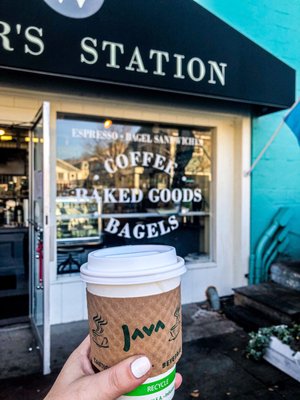 Baker's Station by null