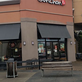 Bonchon Happy Valley - Front of resturant - Korean Near Me - Happy Valley, Oregon