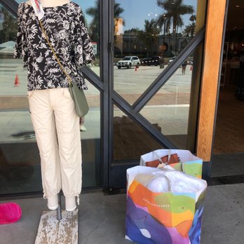 Anthropologie - My shopping and entrance - Women's Clothing Near Me - Costa Mesa, California Anthropologie - My shopping and entrance - Women's Clothing Near Me - Costa Mesa, California