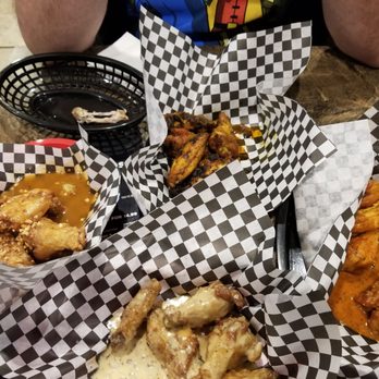 D-spot - Chicken Wings Near Me - Oakdale, Minnesota D-spot - Chicken Wings Near Me - Oakdale, Minnesota