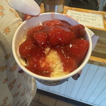 Abbott's Frozen Custard - Strawberry shortcake sundae - Ice Cream & Frozen Yogurt Near Me - New Orleans, Louisiana Abbott's Frozen Custard - Strawberry shortcake sundae - Ice Cream & Frozen Yogurt Near Me - New Orleans, Louisiana
